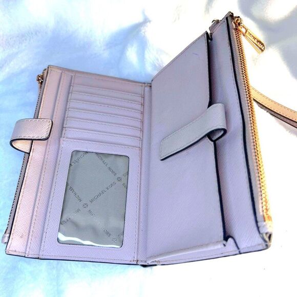 Michael Kors Jet Set Travel double Zip Wristlet - Picture 7 of 15